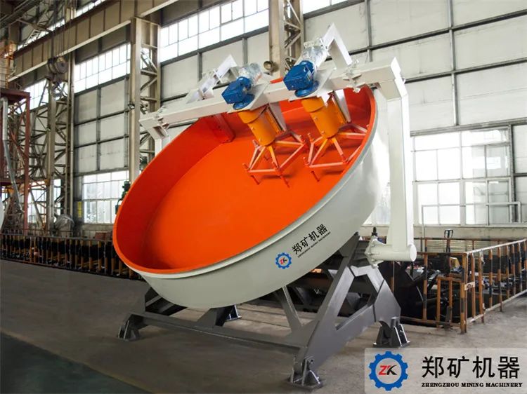 制粒機(jī).jpg 制粒機(jī).jpg