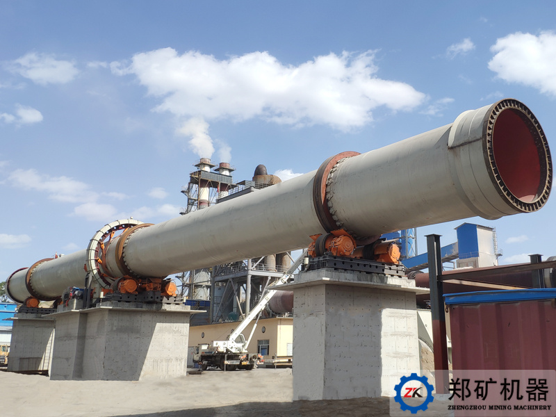 高嶺土回轉(zhuǎn)窯.jpg 高嶺土回轉(zhuǎn)窯.jpg